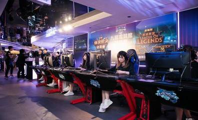 英雄联盟S14去哪买